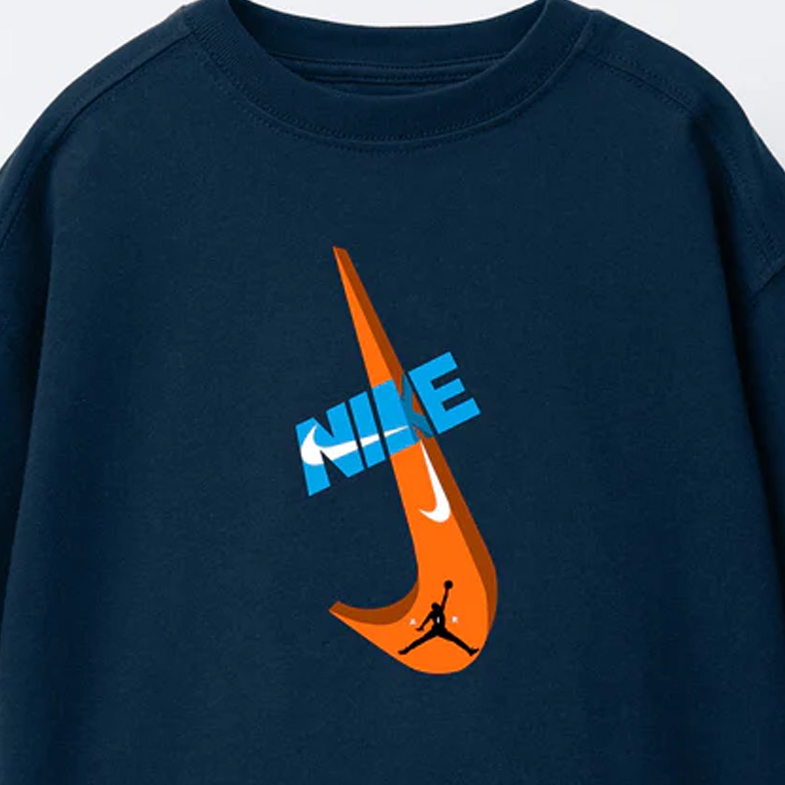 Nike Graphic T-Shirt 020