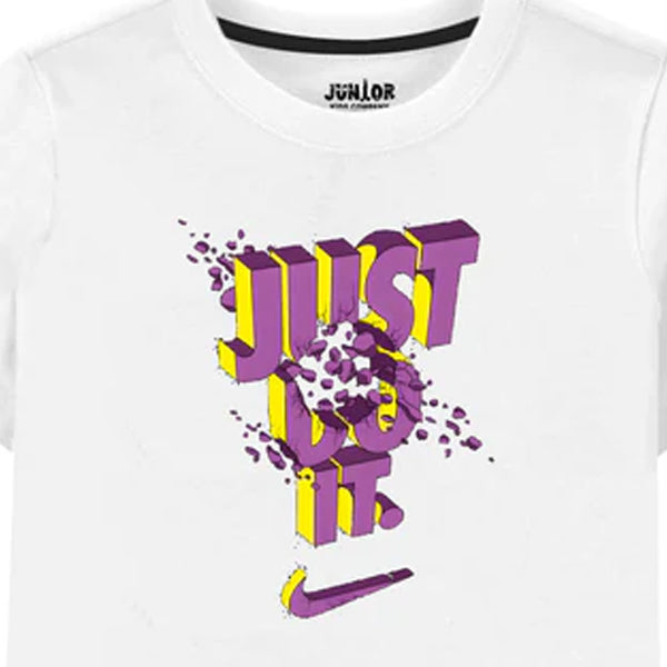 NIKE  Graphic T-Shirt 09